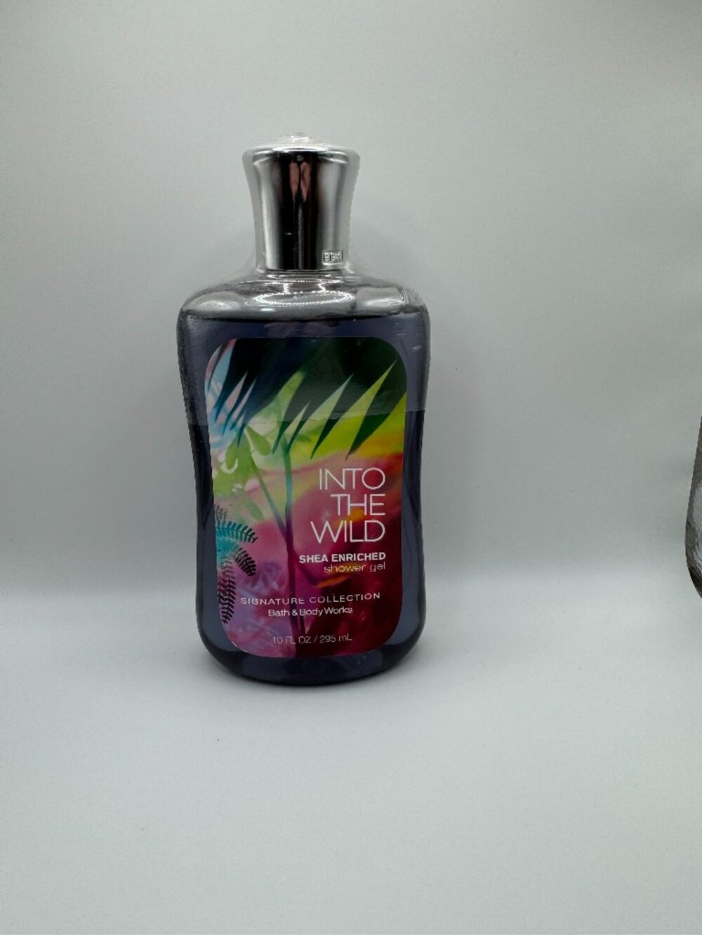 Bath & Body Works~Into The Wild Shower gel~Signature Collection 10 FL oz -sealed